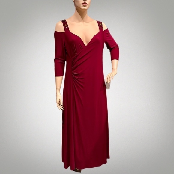 IGIGI Jeweled Siren Maxi Dress Size 18/20 Blood Red Cold Shoulder Lined Gown NWT - Picture 1 of 14